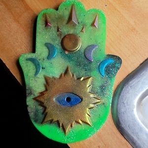 Resin hamsa palm amulet insence holder